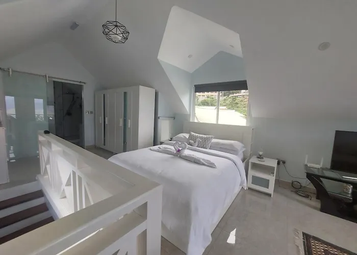 Reef Hills 1 Bedroom *